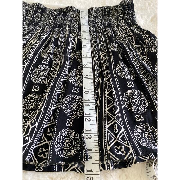 Boho Mini Skirt - Black White Patterned Smocked Waist Summer Casual - Picture 5 of 8